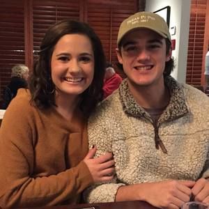 Meet your Posher, Travis